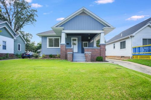 34 N Kelsey Ave, Evansville, IN, 47711-6052 | Card Image