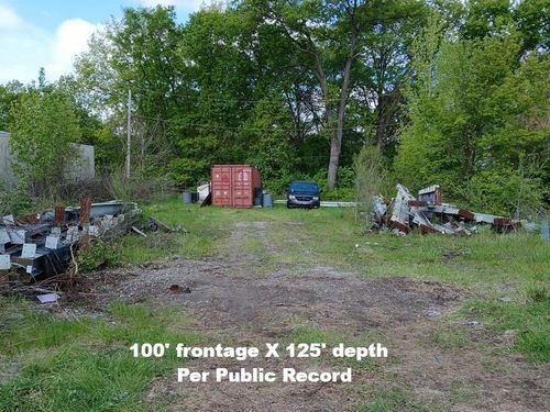 3760 Arthur St, Gary, IN, 46408-2019 | Card Image