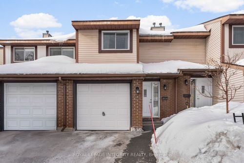 86 Stokes Cres, Kanata, ON, K2L2Z4 | Card Image