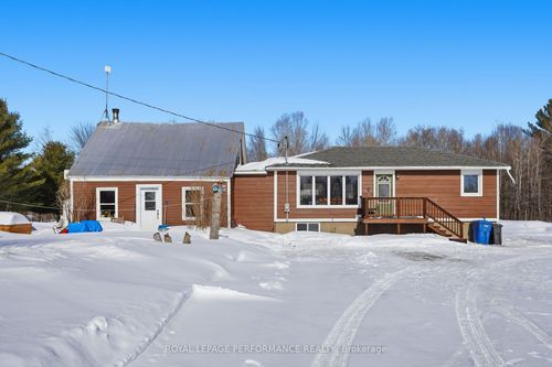 389 Concession 7, Alfred, ON, K0B1A0 | Card Image