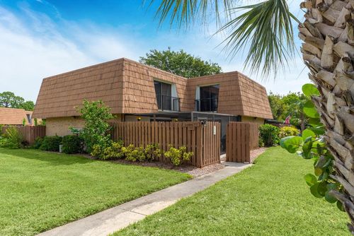 525-5962 Se Riverboat Dr, Stuart, FL, 34997-1515 | Card Image