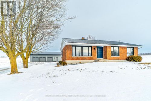 S1075 Regional Rd 2, Sunderland, ON, L0C1H0 | Card Image