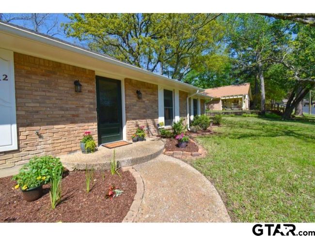 612 Bentley Ct, House other with 4 bedrooms, 2 bathrooms and null parking in Tyler TX | Image 4