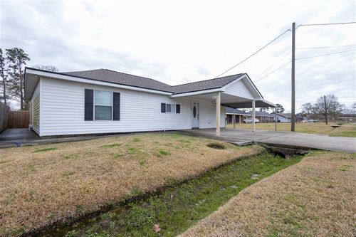 116 N Lightner Ave, Iowa, LA, 70647-7006 | Card Image