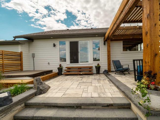 84013 Range Road 212, House other with 6 bedrooms, 3 bathrooms and 10 parking in Lethbridge County AB | Image 30