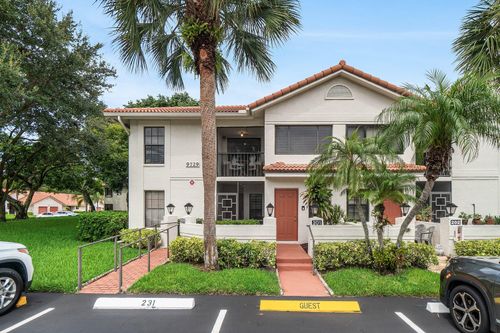 201-9729 Sills Dr E, Boynton Beach, FL, 33437-5312 | Card Image