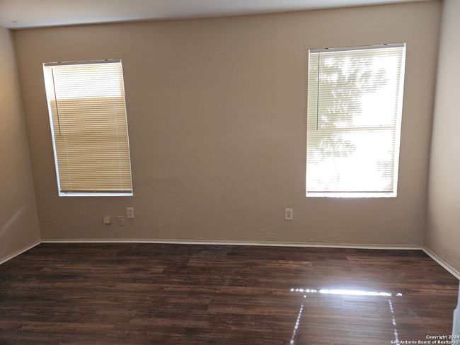 APT-7 - 204 E Dullnig Ct, Condo with 1 bedrooms, 1 bathrooms and null parking in San Antonio TX | Image 5