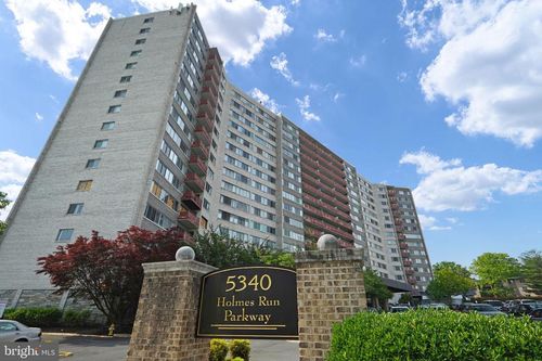 unit-1503-5340 Holmes Run Pkwy, ALEXANDRIA, VA, 22304-2826 | Card Image
