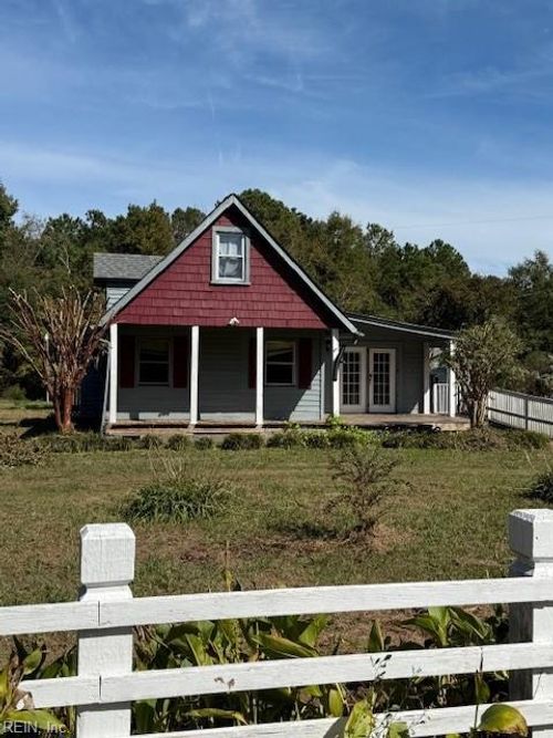 9571 Rowes Point Rd, Hayes, VA, 23072-4326 | Card Image