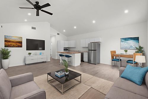 872-870-872 Waco St, Kingsland, TX, 78639-4219 | Card Image