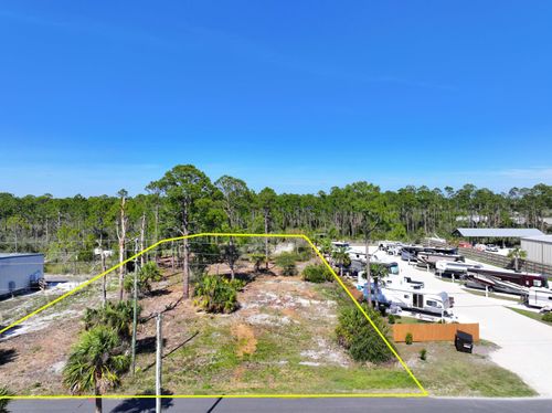 2810 Victoria Ave, Port St. Joe, FL, 32456-4852 | Card Image