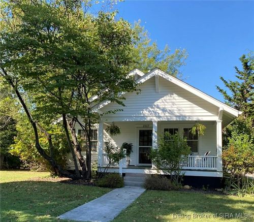 2017 E 2nd St, Bloomington, IN, 47401-5307 | Card Image