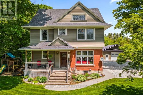 136 Queen St W, Hepworth, ON, N0H1P0 | Card Image