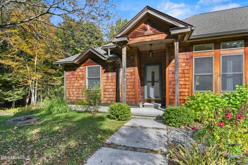 106 Stoney Brk, Becket, MA, 01223-3427 | Card Image