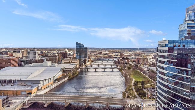 APT-1503 - 335 Bridge St Nw, Condo with 2 bedrooms, 2 bathrooms and null parking in Grand Rapids MI | Image 24