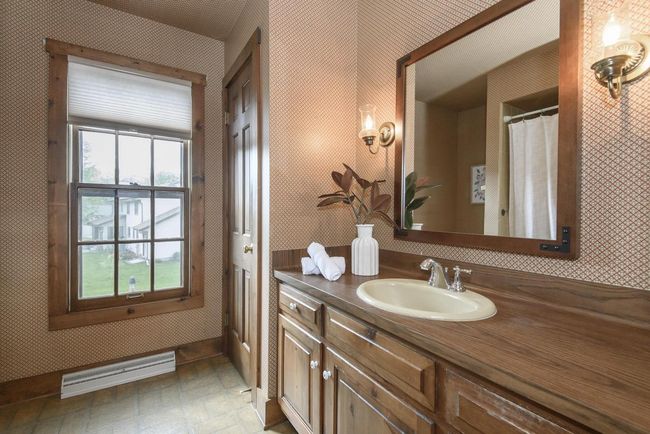 20800 Brook Park Drive, House other with 4 bedrooms, 2 bathrooms and null parking in Brookfield WI | Image 27