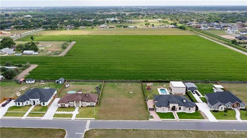 1105 Daniel Ln, Weslaco, TX, 78599-3697 | Card Image