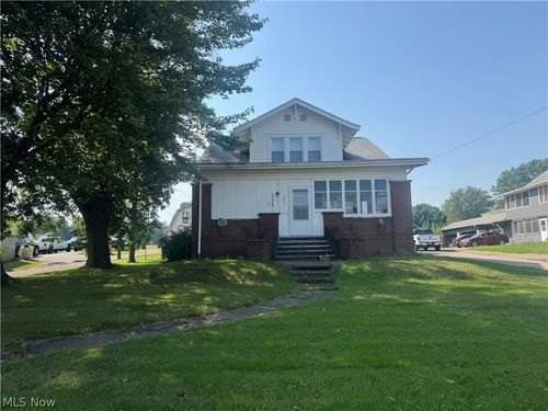 521 S Prospect Ave, Hartville, OH, 44632-9760 | Card Image