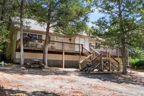 152 Deepwater Cir, Reeds Spring, MO, 65737 | Card Image