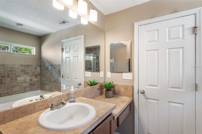 7103 Bridgeview Dr, House other with 3 bedrooms, 2 bathrooms and null parking in WESLEY CHAPEL FL | Image 25