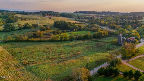 5412 Old Niles Ferry Road, Maryville, TN, 37801 | Card Image