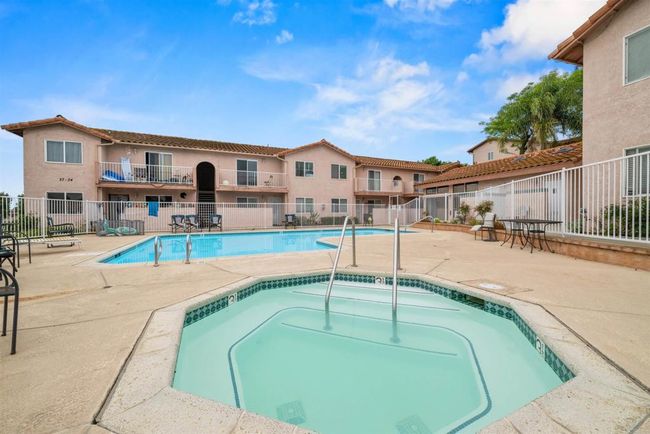 APT-38 - 31916 Del Cielo Este, Condo with 2 bedrooms, 2 bathrooms and 2 parking in Bonsall CA | Image 32