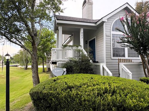 903-111 Dunbar Estates Drive, Friendswood, TX, 77546 | Card Image