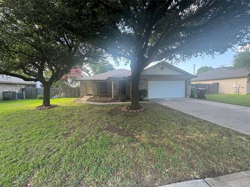 1002 Leah Ln, Round Rock, TX, 78665-7846 | Card Image