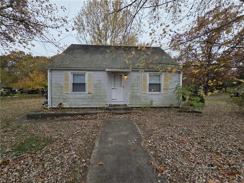 117 2nd Point Rd, Warwick, RI, 02889-9117 | Card Image