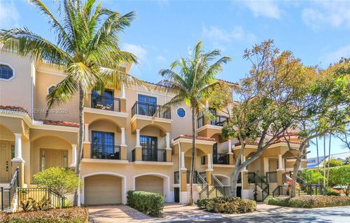 703-703 Del Sol Cir, Tequesta, FL, 33469-2229 | Card Image
