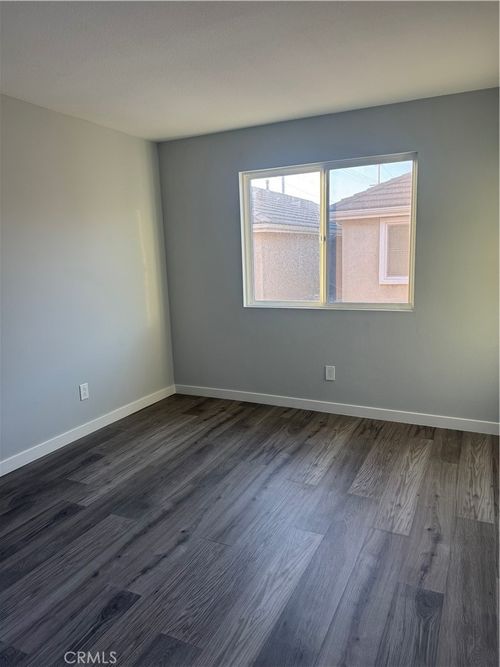 13470 Sunny Palms Ln, Sylmar, CA, 91342-5699 | Card Image