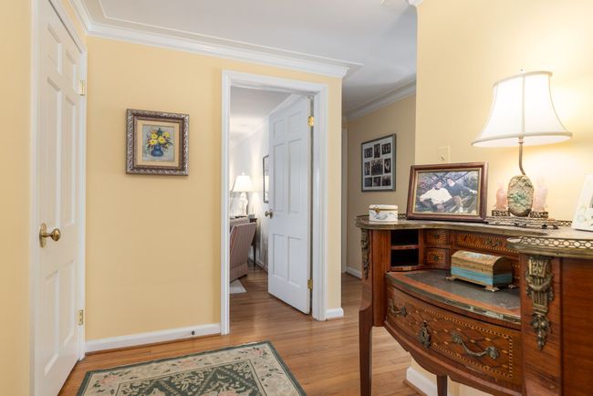 43 Cranford Ln, Condo with 4 bedrooms, 3 bathrooms and null parking in Grosse Pointe MI | Image 23