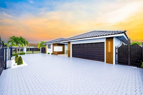 0-3221 Sw 140th Ave, Miami, FL, 33175-6756 | Card Image