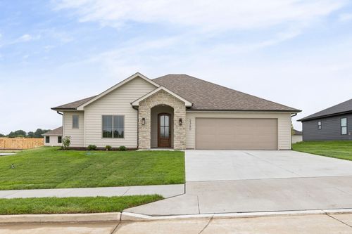 2360 N Federal Dr, COLUMBIA, MO, 65202-5666 | Card Image