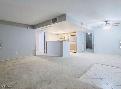 2094-8070 W Russell Rd, Las Vegas, NV, 89113-1549 | Card Image