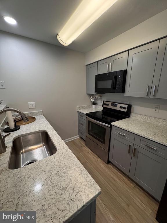 Residential Lease in ALEXANDRIA 5