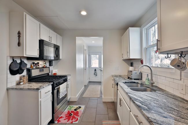 959 S Champion Ave, House other with 3 bedrooms, 2 bathrooms and null parking in Columbus OH | Image 16