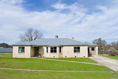 102 Myrtle Ave, Harper, TX, 78631 | Card Image