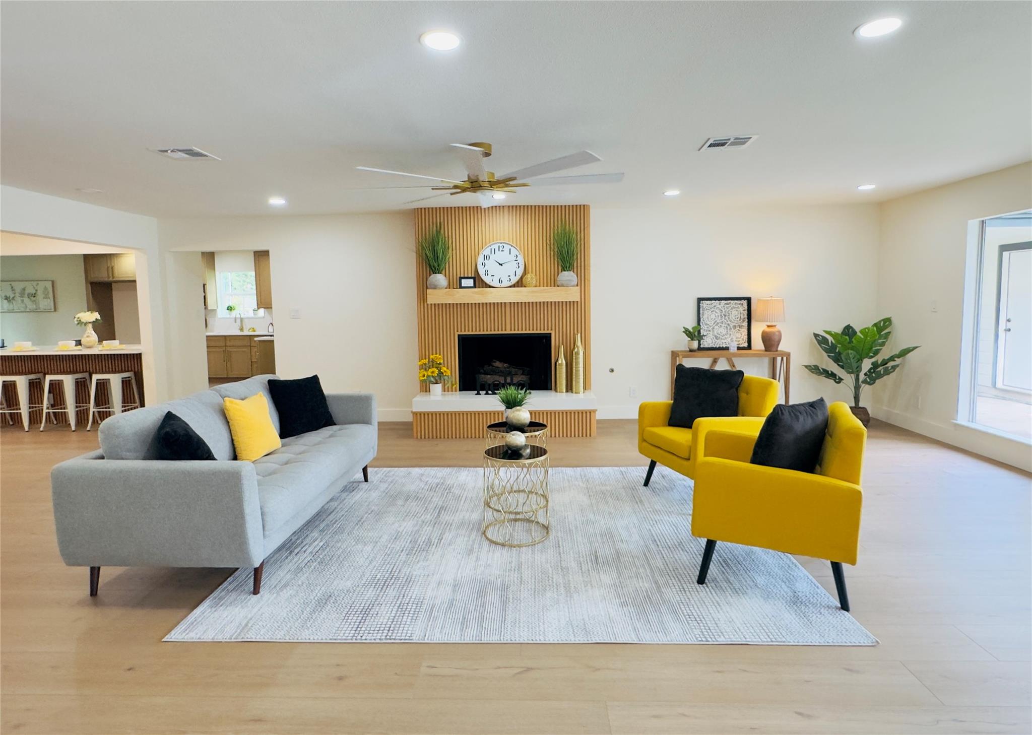 Residential in Spring 5