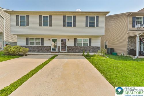 312 Central Park Ave, Bethlehem, PA, 18018-4353 | Card Image