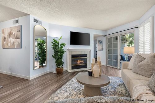 29-6604 Clybourn Ave, North Hollywood, CA, 91606-5250 | Card Image