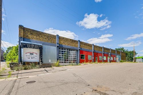 2336 Territorial Rd, Saint Paul, MN, 55114-1602 | Card Image