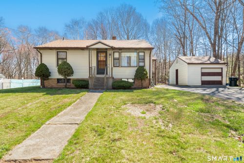 6 Saunders Ln, Prospect, CT, 06712-1325 | Card Image