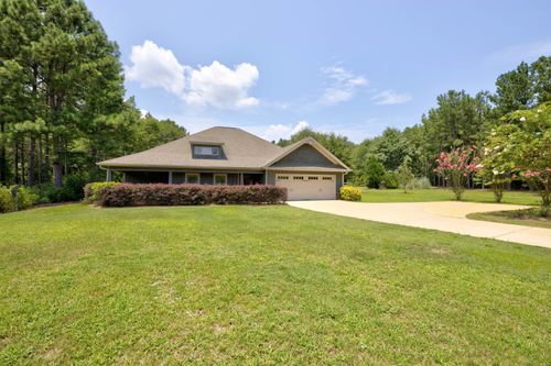 916 Greenburt Rd, Seale, AL, 36875-4824 | Card Image