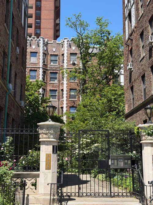 d22-3396 Wayne Ave, Bronx, NY, 10467-0870 | Card Image