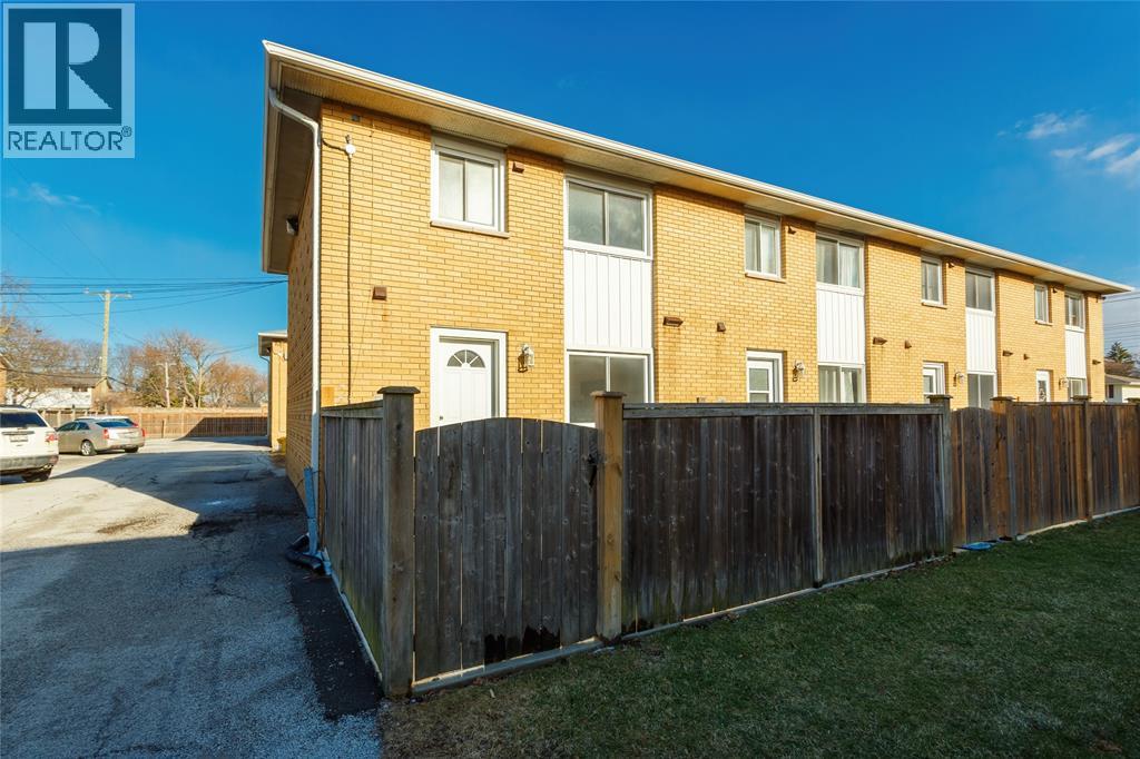 Residential in Sarnia 3