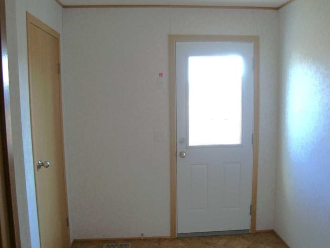 8 Trochu Avenue, House other with 3 bedrooms, 2 bathrooms and 3 parking in Trochu AB | Image 17