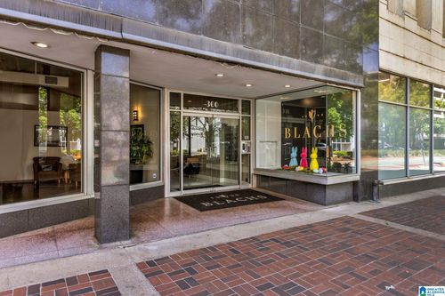 apt-201-300 20th St N, BIRMINGHAM, AL, 35203-3529 | Card Image