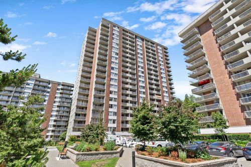 911-2016 Fullerton Ave, North Vancouver, BC, V7P3E6 | Card Image