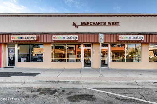 223 W Gurley St, Prescott, AZ, 86301-3611 | Card Image